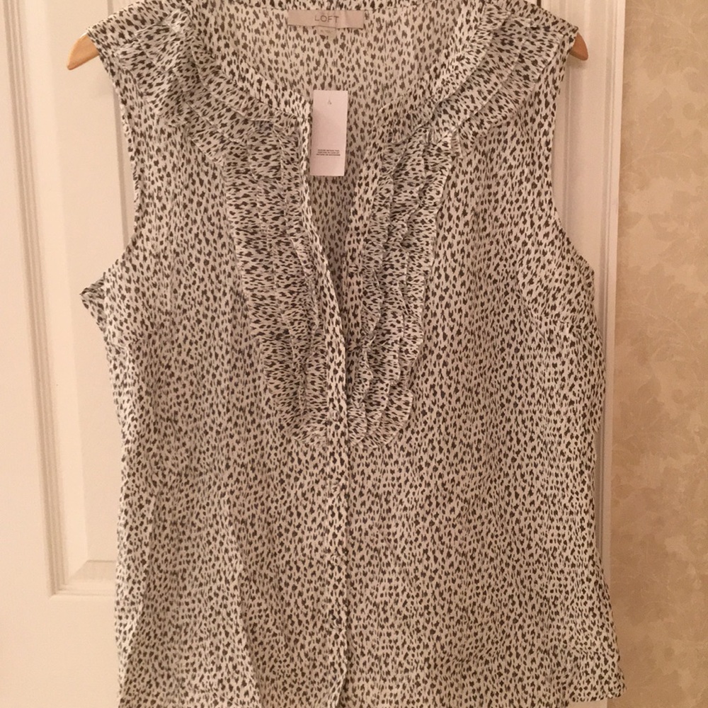 Ruffle tank